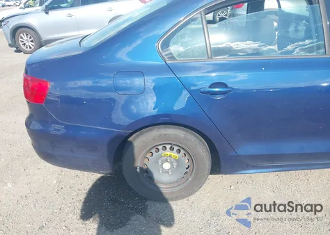 2014 Volkswagen Jetta 2.0L S from USA, damaged, VIN 3VW1K7AJXEM329935